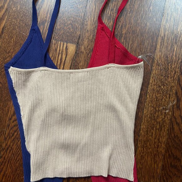 New Gorgeous Sweater Tank with Bling Fasteners - Picture 2 of 5